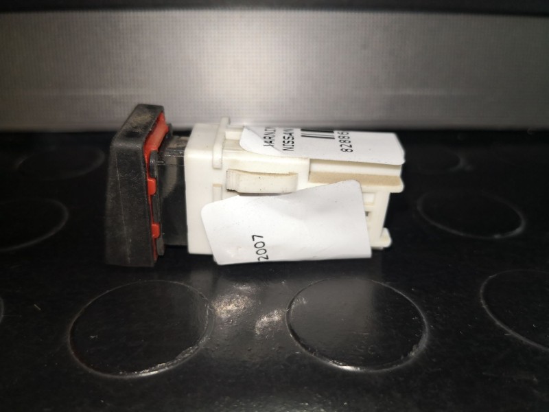 Recambio de warning para nissan qashqai (j10)  | 0.07 - ...  | 0.07 - ... referencia OEM IAM    Recambio de warning para nissan qashqai (j10)  | 0.07 - ...  | 0.07 - ... referencia OEM IAM