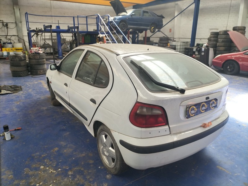 renault megane i fase 2 berlina (ba0)  | 0.99 - 0.02 del año 2000 renault megane i fase 2 berlina (ba0)  | 0.99 - 0.02 del año 2000