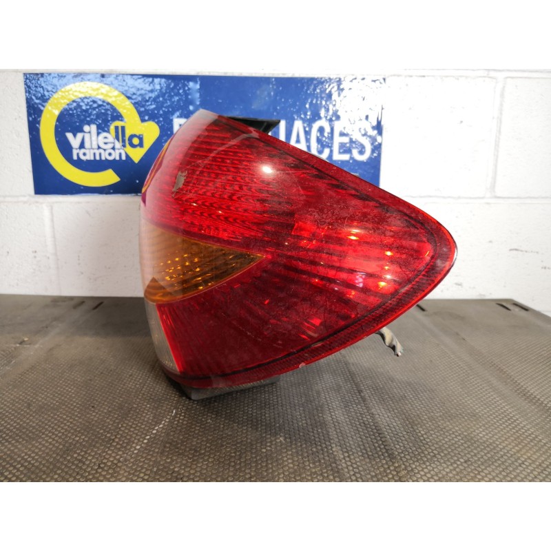 Recambio de piloto trasero derecho para kia rio ls berlina (5-ptas.) | 0.00 - ... ls berlina (5-ptas.) | 0.00 - ... referencia O