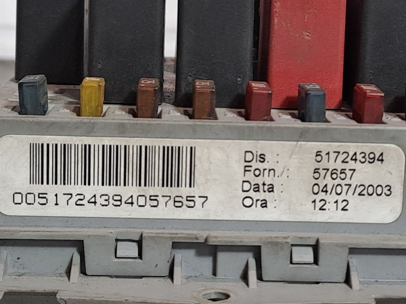 Recambio de caja reles fusibles para fiat stilo (192)  | 0.01 - ...  | 0.01 - ... referencia OEM IAM 51724394 57657 
