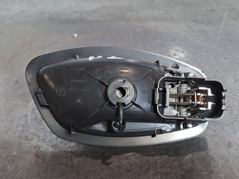 Recambio de maneta interior delantera izquierda para renault megane iii sport tourer business referencia OEM IAM   