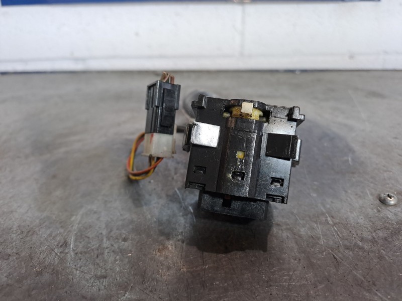 Recambio de mando luces para daewoo lanos referencia OEM IAM   