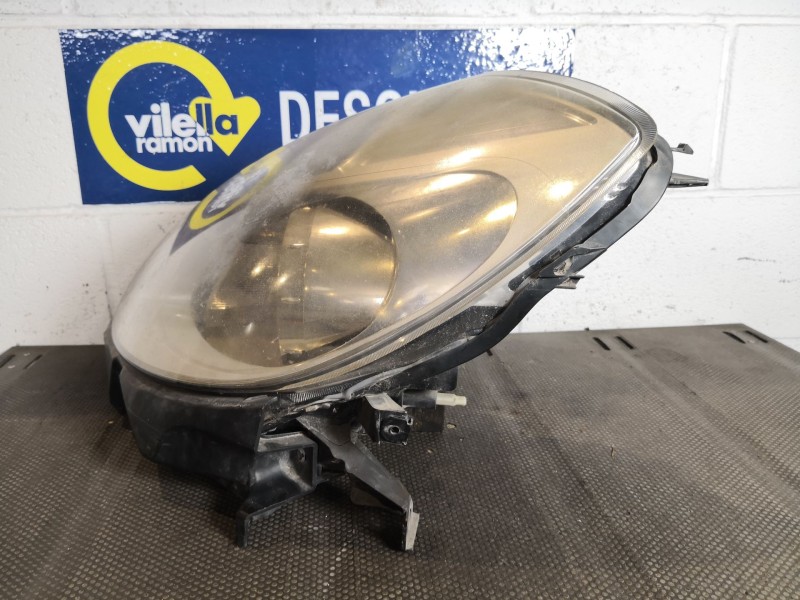 Recambio de faro izquierdo para renault clio iii  | 0.05 - ...  | 0.05 - ... referencia OEM IAM 8200244889 89900157 8200459824 Recambio de faro izquierdo para renault clio iii  | 0.05 - ...  | 0.05 - ... referencia OEM IAM 8200244889 89900157 8200459824