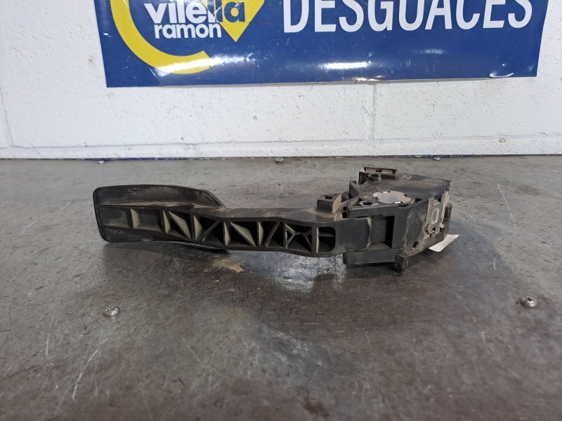 Recambio de pedal acelerador para nissan juke (f15)(06.2010)  | ... (06.2010)  | ... referencia OEM IAM 180021KMOB   Recambio de pedal acelerador para nissan juke (f15)(06.2010)  | ... (06.2010)  | ... referencia OEM IAM 180021KMOB