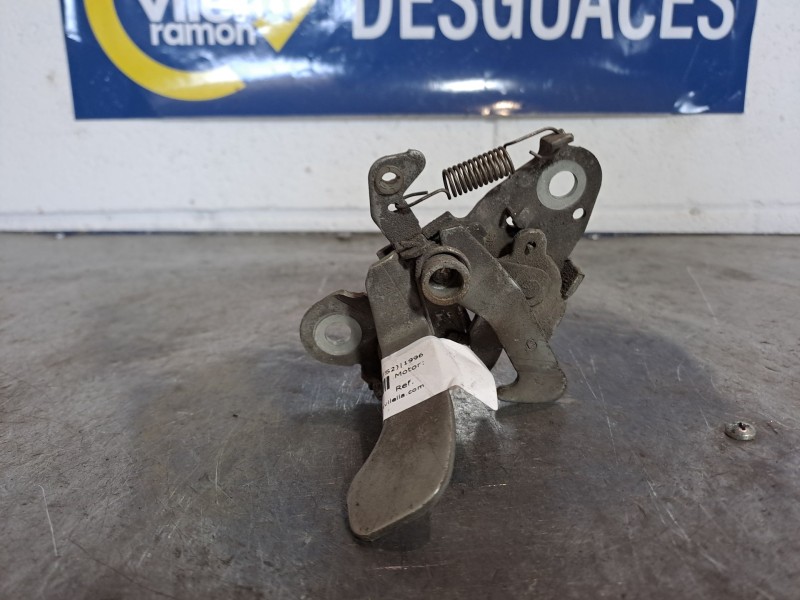 Recambio de cerradura capot para peugeot 406 berlina (s1/s2) 2.0 referencia OEM IAM    Recambio de cerradura capot para peugeot 406 berlina (s1/s2) 2.0 referencia OEM IAM