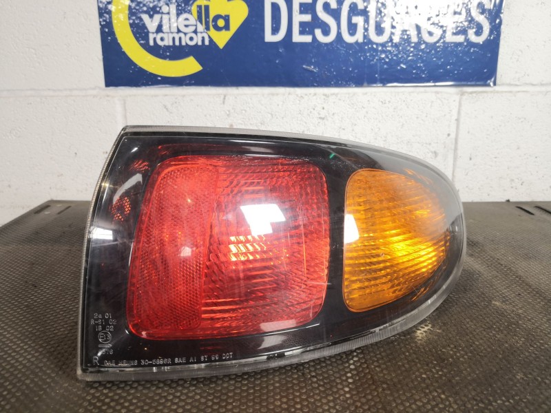 Recambio de piloto trasero derecho para daewoo lanos referencia OEM IAM   