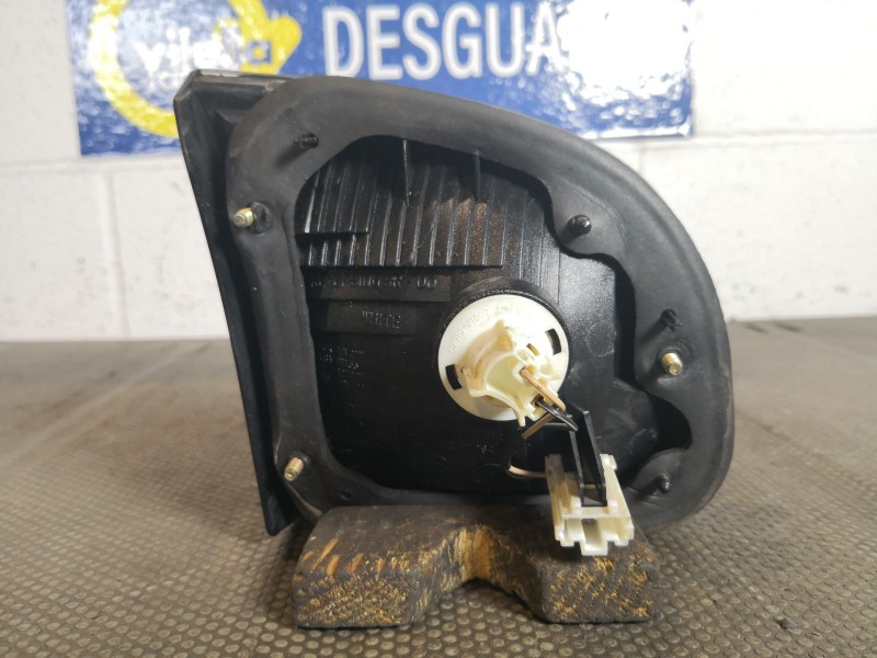 Recambio de piloto porton derecho para daewoo lanos referencia OEM IAM   