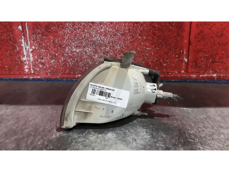 Recambio de piloto delan. derecho para hyundai accent referencia OEM IAM    Recambio de piloto delan. derecho para hyundai accent referencia OEM IAM