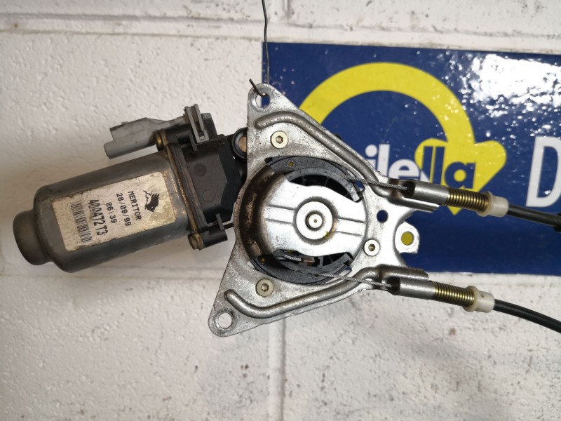 Recambio de elevalunas delantero derecho para citroen saxo 1.5 d monaco referencia OEM IAM   