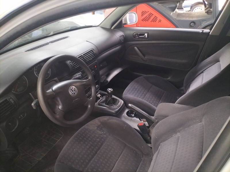 volkswagen passat variant (3b6)  | 0.00 - 0.05 del año 2004 volkswagen passat variant (3b6)  | 0.00 - 0.05 del año 2004