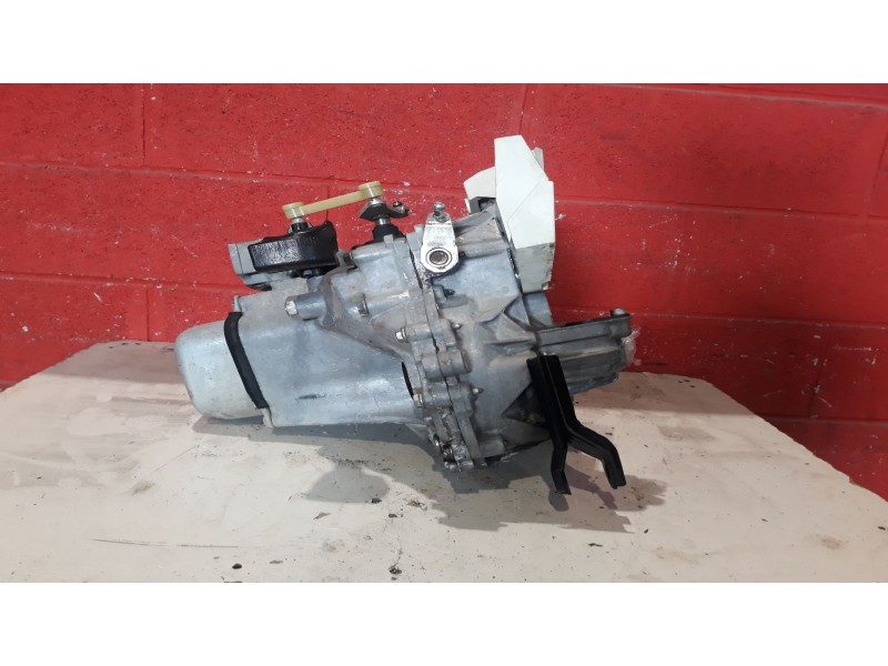 Recambio de caja cambios para peugeot 207  | 0.06 - ...  | 0.06 - ... referencia OEM IAM 20CQ65  