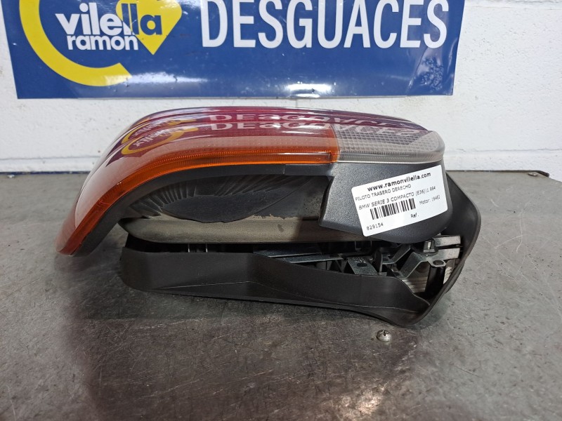 Recambio de piloto trasero derecho para bmw serie 3 compacto (e36) 1.6 cat referencia OEM IAM    Recambio de piloto trasero derecho para bmw serie 3 compacto (e36) 1.6 cat referencia OEM IAM