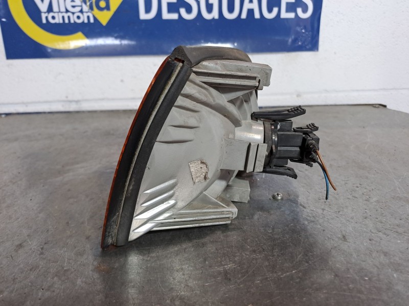 Recambio de piloto delantero derecho para bmw serie 3 compacto (e36) 1.6 cat referencia OEM IAM    Recambio de piloto delantero derecho para bmw serie 3 compacto (e36) 1.6 cat referencia OEM IAM