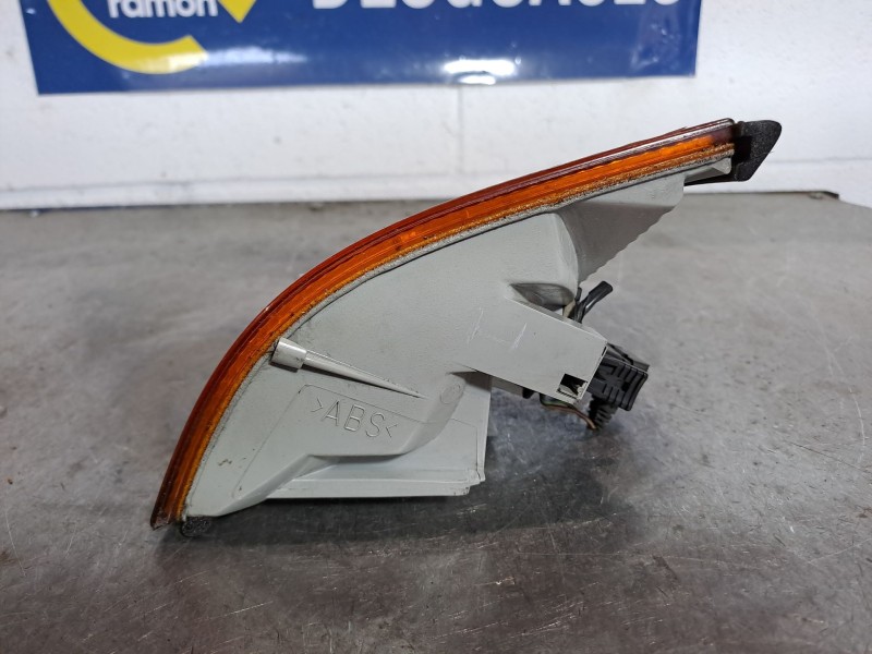 Recambio de piloto delantero izquierdo para bmw serie 3 compacto (e36) 1.6 cat referencia OEM IAM    Recambio de piloto delantero izquierdo para bmw serie 3 compacto (e36) 1.6 cat referencia OEM IAM