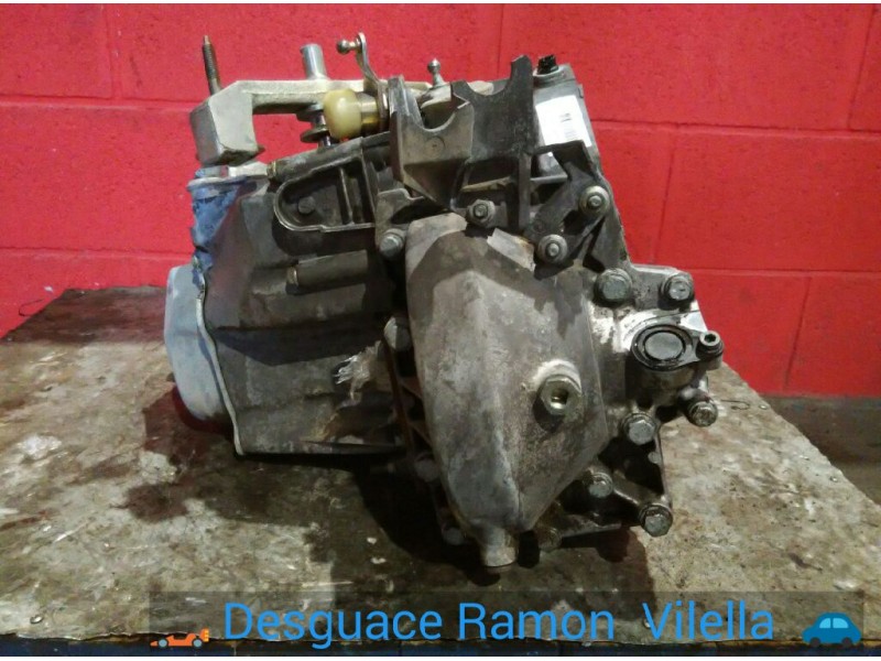Recambio de caja cambios para peugeot 406 berlina (s1/s2) srdt | 10.98 - 12.04 srdt | 10.98 - 12.04 referencia OEM IAM 20UE11  