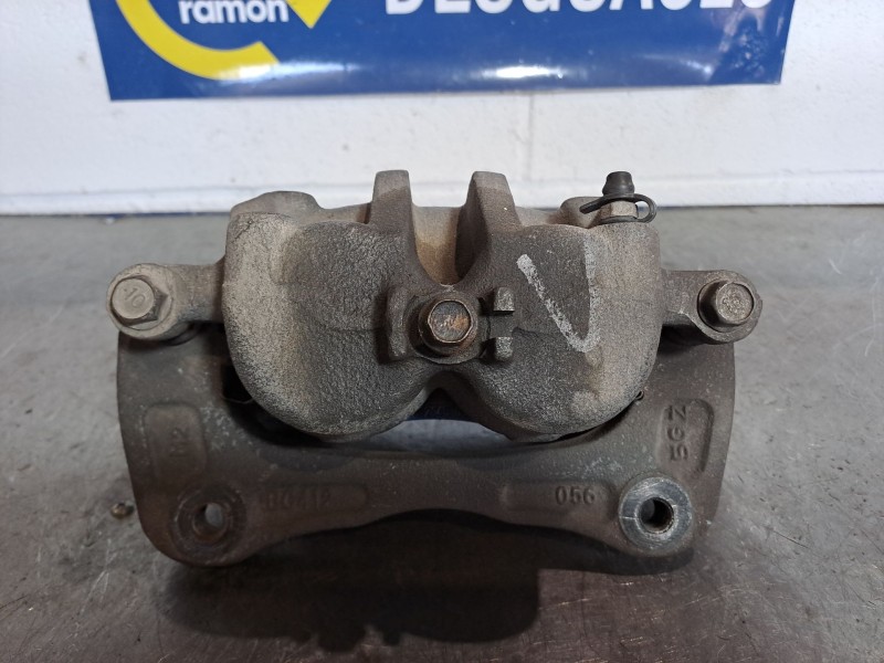 Recambio de pinza freno delantera derecha para ssangyong rodius 330 mh td referencia OEM IAM    Recambio de pinza freno delantera derecha para ssangyong rodius 330 mh td referencia OEM IAM
