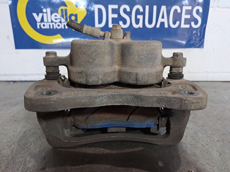 Recambio de pinza freno delantera izquierda para ssangyong rodius 330 mh td referencia OEM IAM    Recambio de pinza freno delantera izquierda para ssangyong rodius 330 mh td referencia OEM IAM