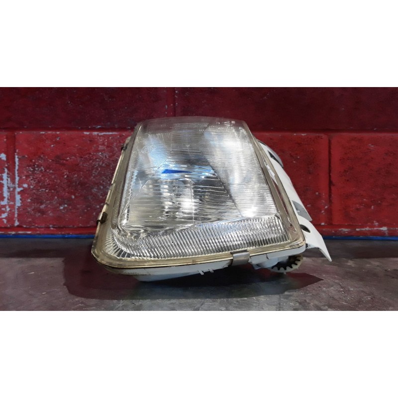 Recambio de faro derecho para volkswagen polo berlina (6n1) air | 09.94 - 12.98 air | 09.94 - 12.98 referencia OEM IAM   