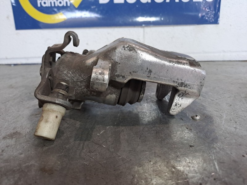 Recambio de pinza freno trasera derecha para peugeot 308 sw  | 0.08 - ...  | 0.08 - ... referencia OEM IAM    Recambio de pinza freno trasera derecha para peugeot 308 sw  | 0.08 - ...  | 0.08 - ... referencia OEM IAM