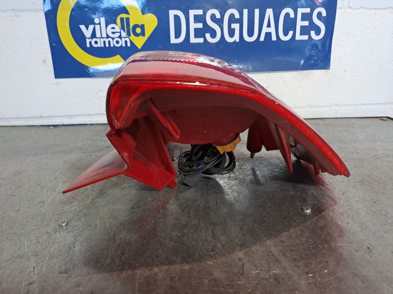 Recambio de piloto trasero derecho para citroen c4 berlina 1.6 16v hdi fap referencia OEM IAM   