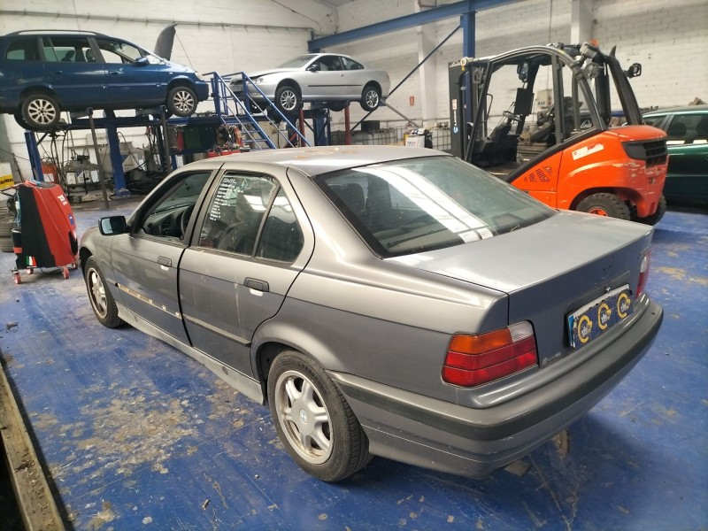 bmw serie 3 berlina (e36) 318i | 01.91 - 12.98 del año 1992 bmw serie 3 berlina (e36) 318i | 01.91 - 12.98 del año 1992
