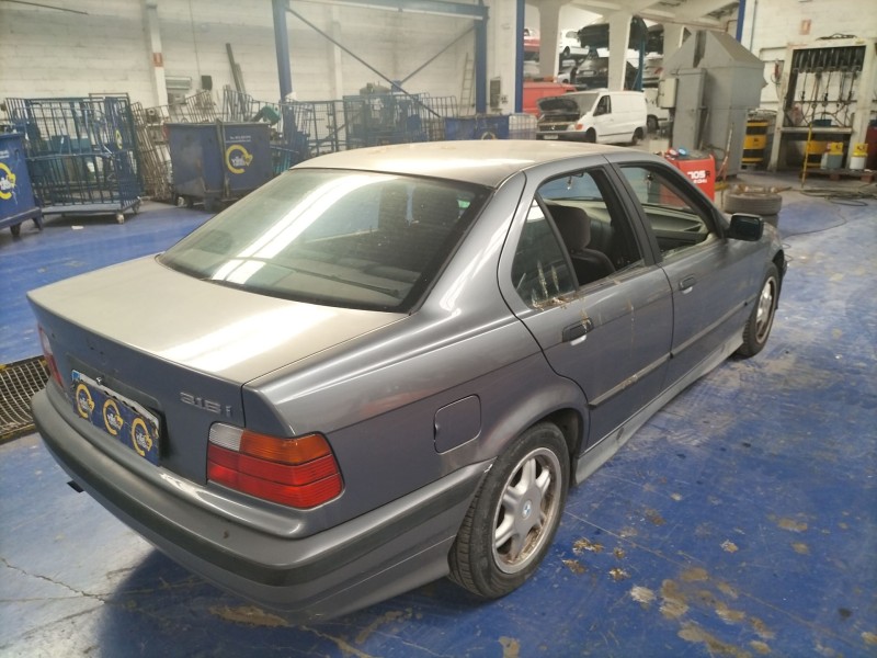 bmw serie 3 berlina (e36) 318i | 01.91 - 12.98 del año 1992 bmw serie 3 berlina (e36) 318i | 01.91 - 12.98 del año 1992