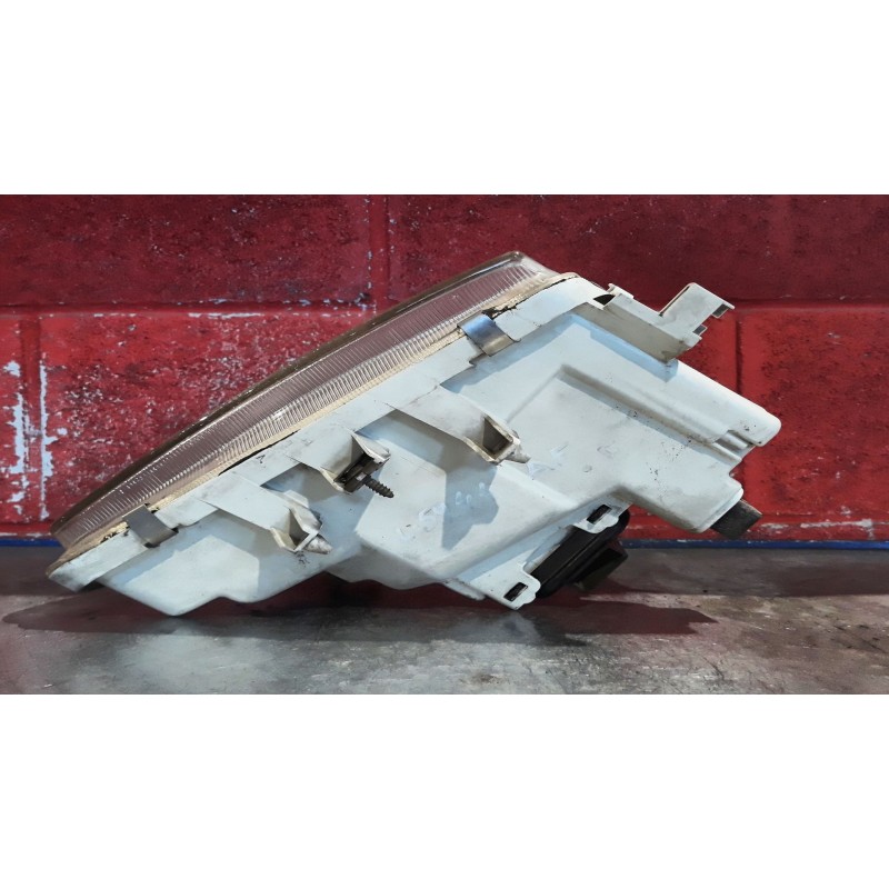 Recambio de faro izquierdo para volkswagen polo berlina (6n1) air | 09.94 - 12.98 air | 09.94 - 12.98 referencia OEM IAM   