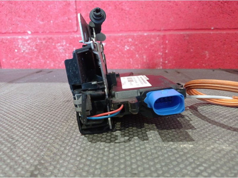 Recambio de cerradura puerta delantera derecha para audi a3 (8p) 2.0 tdi ambiente | 05.03 - 12.08 2.0 tdi ambiente | 05.03 - 12.