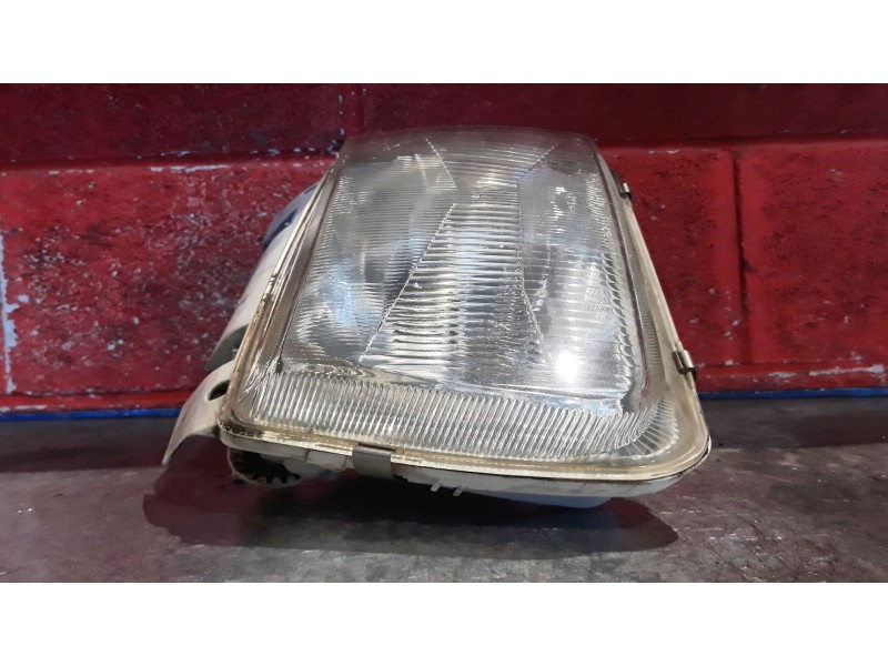 Recambio de faro izquierdo para volkswagen polo berlina (6n1) air | 09.94 - 12.98 air | 09.94 - 12.98 referencia OEM IAM   