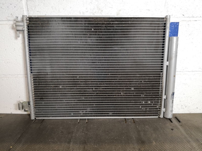 Recambio de condensador radiador aire acondicionado para renault clio iv business referencia OEM IAM    Recambio de condensador radiador aire acondicionado para renault clio iv business referencia OEM IAM