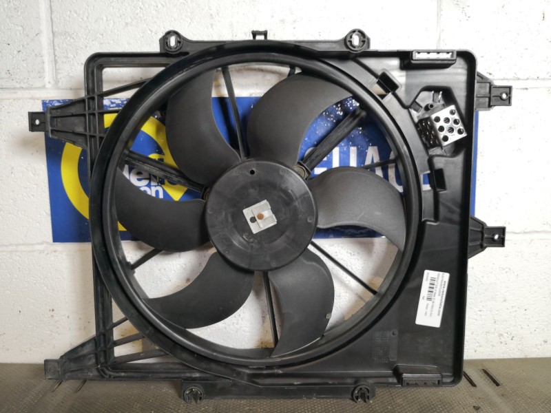 Recambio de electroventilador para renault clio ii fase ii (b/cb0) billabong referencia OEM IAM    Recambio de electroventilador para renault clio ii fase ii (b/cb0) billabong referencia OEM IAM