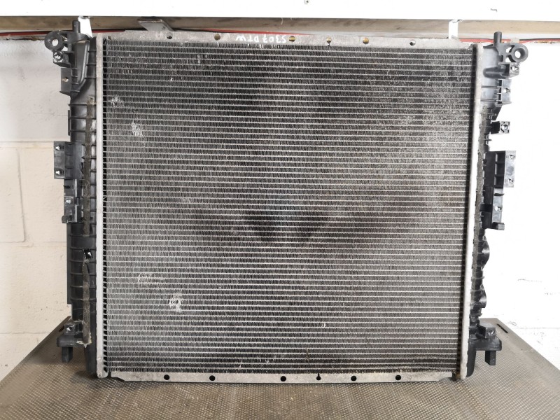 Recambio de radiador agua para ssangyong rodius 330 mh td referencia OEM IAM    Recambio de radiador agua para ssangyong rodius 330 mh td referencia OEM IAM