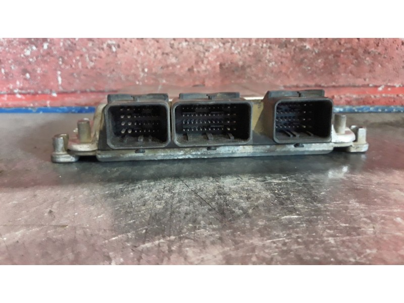 Recambio de centralita motor uce para citroen xsara break 2.0 hdi exclusive (66kw) referencia OEM IAM 0281010499 9642013080 