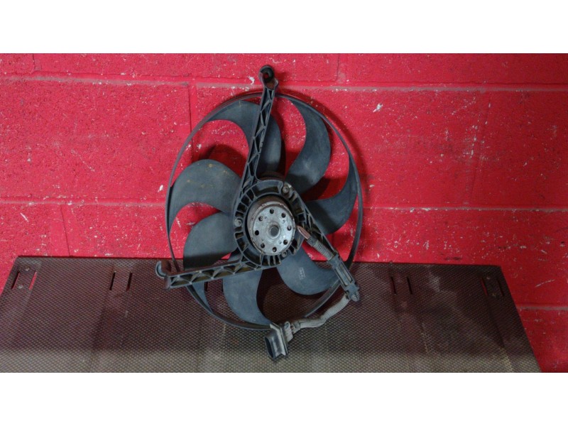 Recambio de electroventilador para audi a3 (8l) 1.8 20v | 0.96 - ... 1.8 20v | 0.96 - ... referencia OEM IAM   