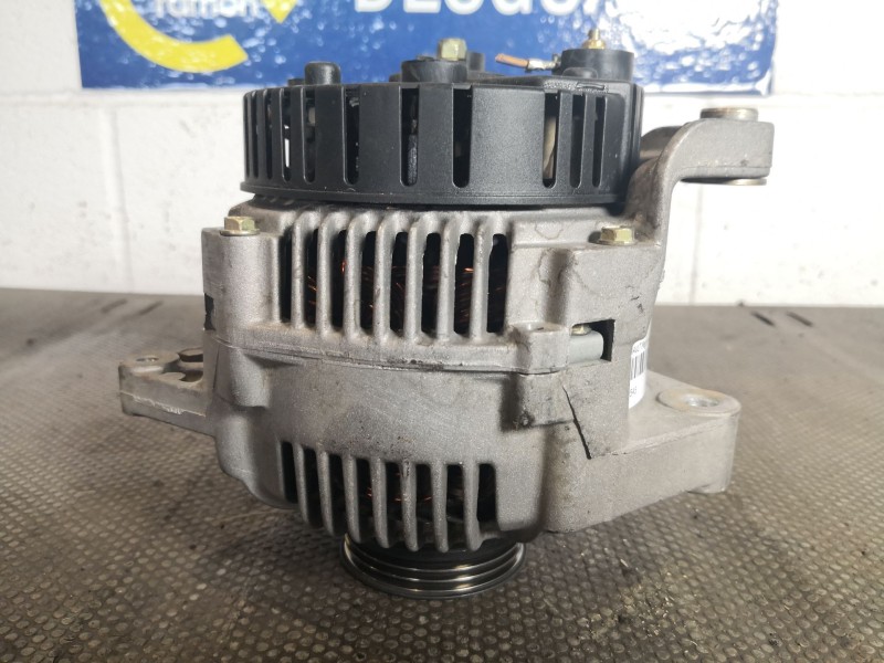 Recambio de alternador para renault megane classic rn 1.6e referencia OEM IAM A13VI212 7700424583  Recambio de alternador para renault megane classic rn 1.6e referencia OEM IAM A13VI212 7700424583