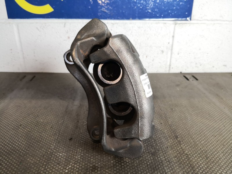 Recambio de pinza freno delantera derecha para opel movano (2004 =>)  | ... movano (2004 =>)  | ... referencia OEM IAM    Recambio de pinza freno delantera derecha para opel movano (2004 =>)  | ... movano (2004 =>)  | ... referencia OEM IAM