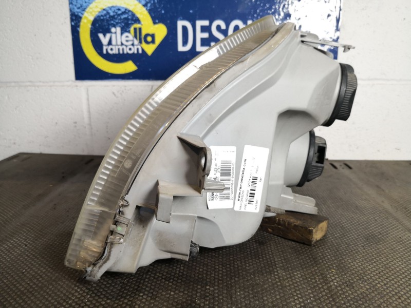 Recambio de faro derecho para opel movano (2004 =>)  | ... movano (2004 =>)  | ... referencia OEM IAM 8200163518E   Recambio de faro derecho para opel movano (2004 =>)  | ... movano (2004 =>)  | ... referencia OEM IAM 8200163518E