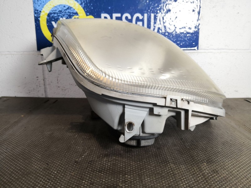 Recambio de faro derecho para opel movano (2004 =>)  | ... movano (2004 =>)  | ... referencia OEM IAM 8200163518E   Recambio de faro derecho para opel movano (2004 =>)  | ... movano (2004 =>)  | ... referencia OEM IAM 8200163518E