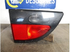 Recambio de piloto porton izquierdo para renault megane classic rn 1.6e referencia OEM IAM 7700838532