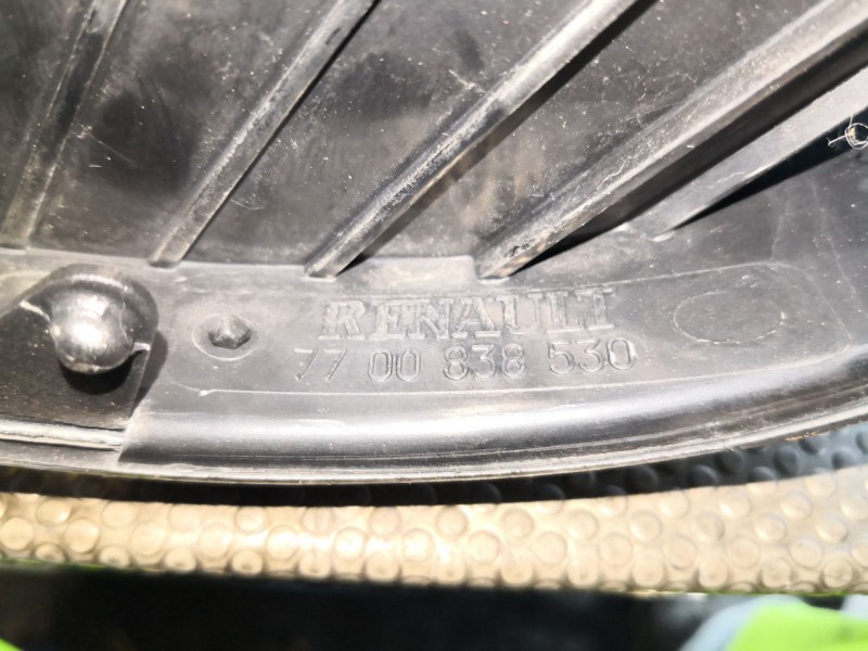 Recambio de piloto trasero izquierdo para renault megane classic rn 1.6e referencia OEM IAM    Recambio de piloto trasero izquierdo para renault megane classic rn 1.6e referencia OEM IAM