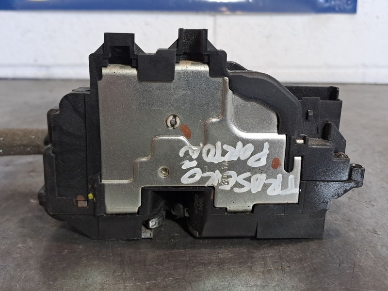 Recambio de cerradura maletero porton para renault kangoo dynamique referencia OEM IAM   