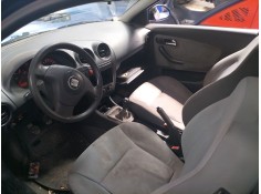 seat ibiza (6l1) del año 2003 2
