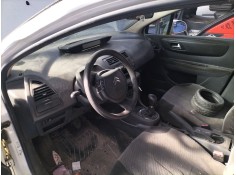 citroen c4 berlina del año 2005