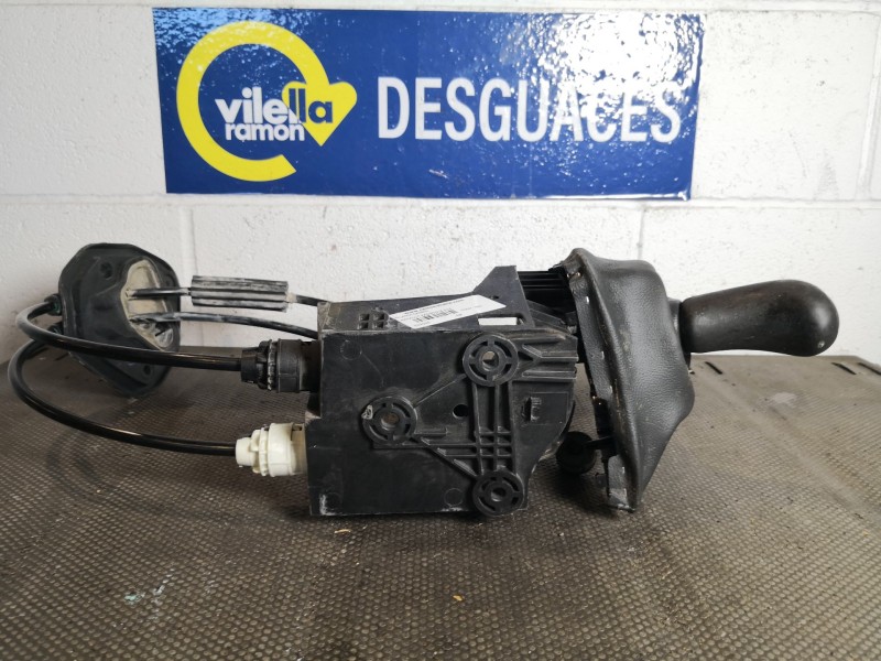 Recambio de palanca cambio para renault kangoo dynamique referencia OEM IAM   