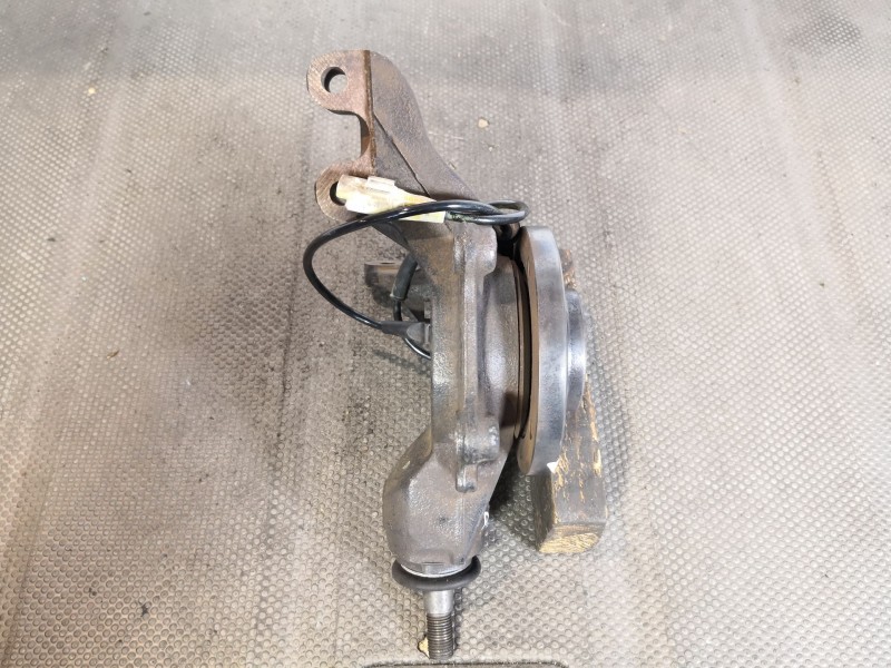 Recambio de mangueta delantera izquierda para citroen c4 berlina 1.6 16v hdi fap referencia OEM IAM    Recambio de mangueta delantera izquierda para citroen c4 berlina 1.6 16v hdi fap referencia OEM IAM