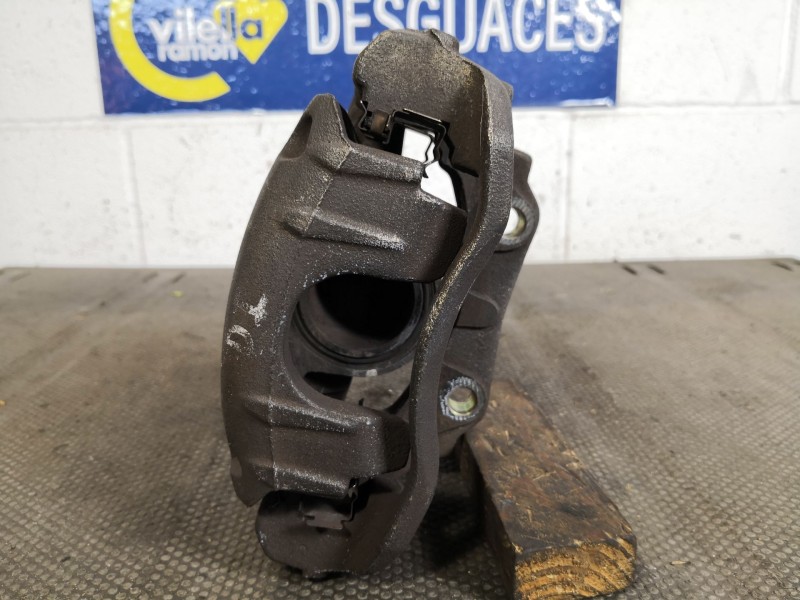 Recambio de pinza freno delantera izquierda para citroen c4 berlina 1.6 16v hdi fap referencia OEM IAM 0204Y01144  