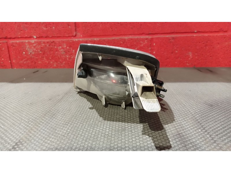 Recambio de piloto delantero izquierdo para mercedes clase c (w202) berlina 180 (202.018) referencia OEM IAM    Recambio de piloto delantero izquierdo para mercedes clase c (w202) berlina 180 (202.018) referencia OEM IAM