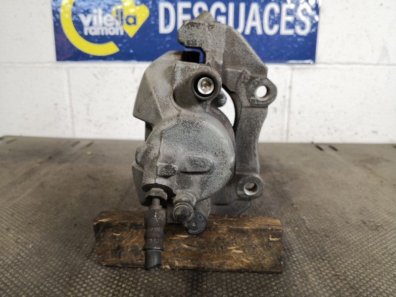 Recambio de pinza freno delantera izquierda para mazda 5 berl. (cr)  | 0.05 - ...  | 0.05 - ... referencia OEM IAM    Recambio de pinza freno delantera izquierda para mazda 5 berl. (cr)  | 0.05 - ...  | 0.05 - ... referencia OEM IAM