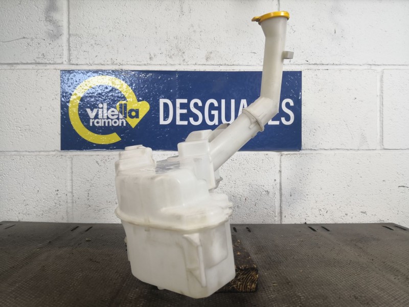 Recambio de deposito limpia para mazda 5 berl. (cr)  | 0.05 - ...  | 0.05 - ... referencia OEM IAM    Recambio de deposito limpia para mazda 5 berl. (cr)  | 0.05 - ...  | 0.05 - ... referencia OEM IAM