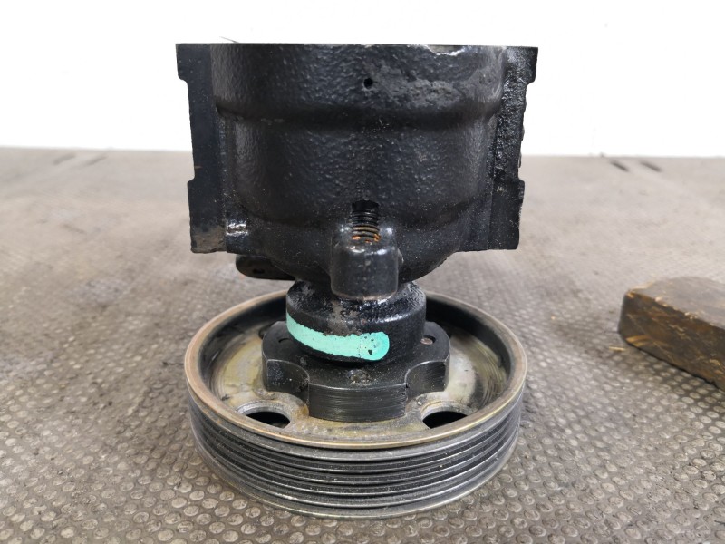 Recambio de bomba direccion para citroen jumper 31c2.5d swb referencia OEM IAM 9617753380  